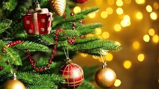God Jul och Gott Nytt År önskar vi alla